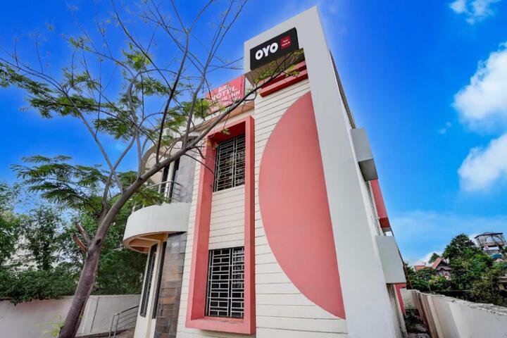 Hotel O Oyasis.in