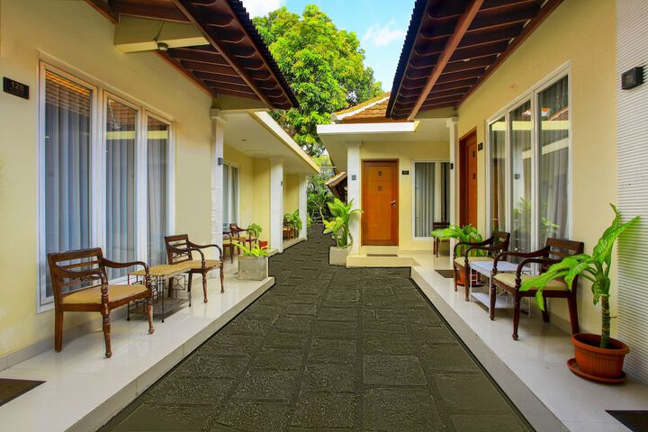 Terrace/Patio 46 of 47