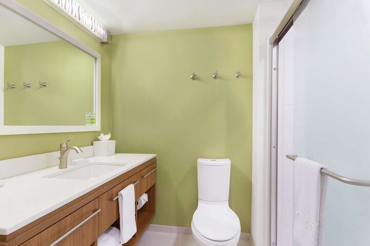 Bathroom shower