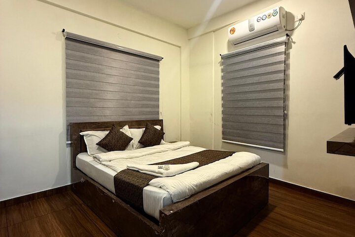 Room 4 of 19