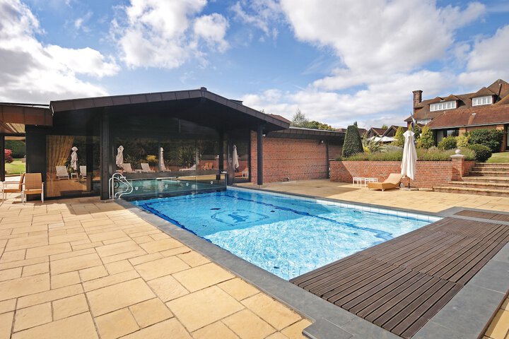 Pool 35 of 63