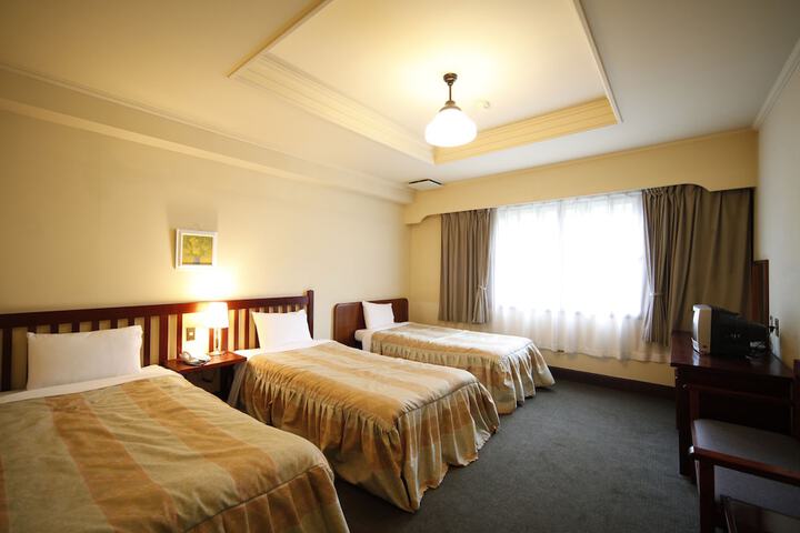 Room 9 of 52