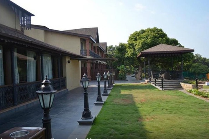 Hotel Exterior 81 of 119
