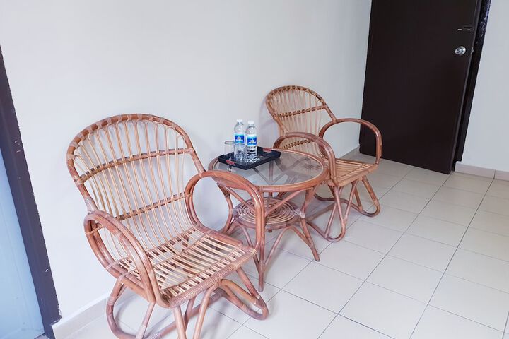 Room 5 of 27