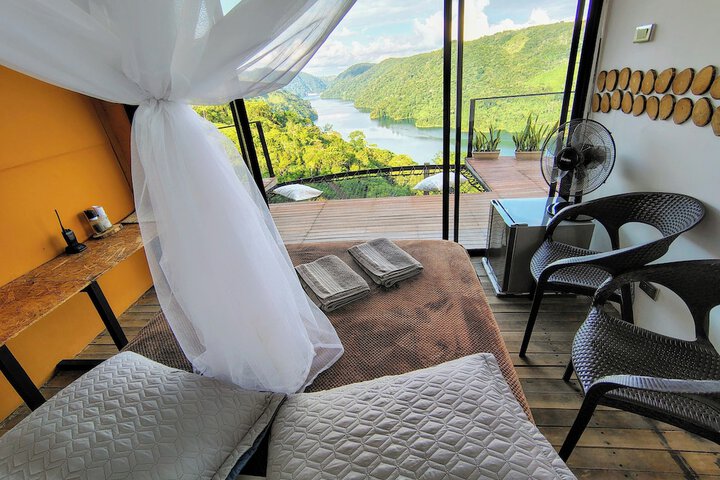 Room 4 of 43