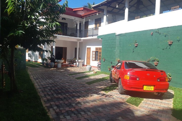 Property Grounds 38 of 54