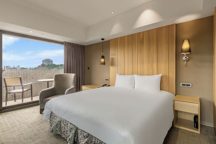 Room 47 of 108