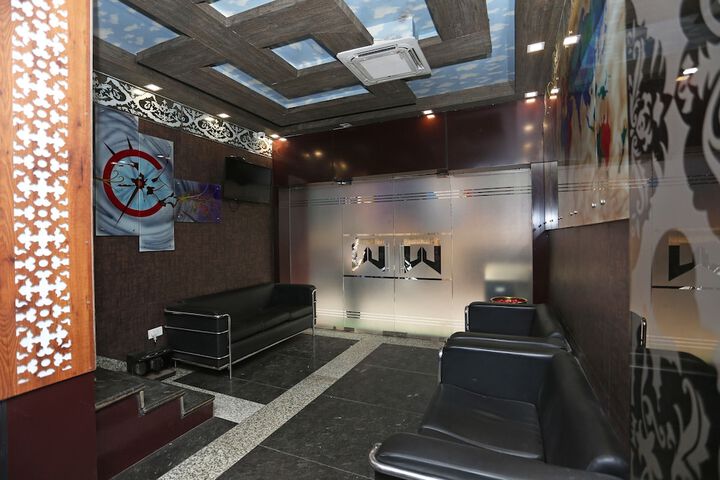 Hotel Interior 4 of 32