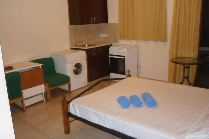 Photo 6