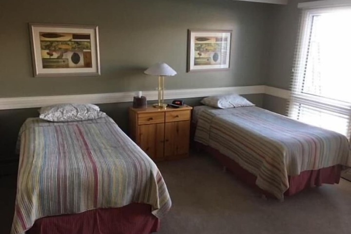 Room 9 of 19