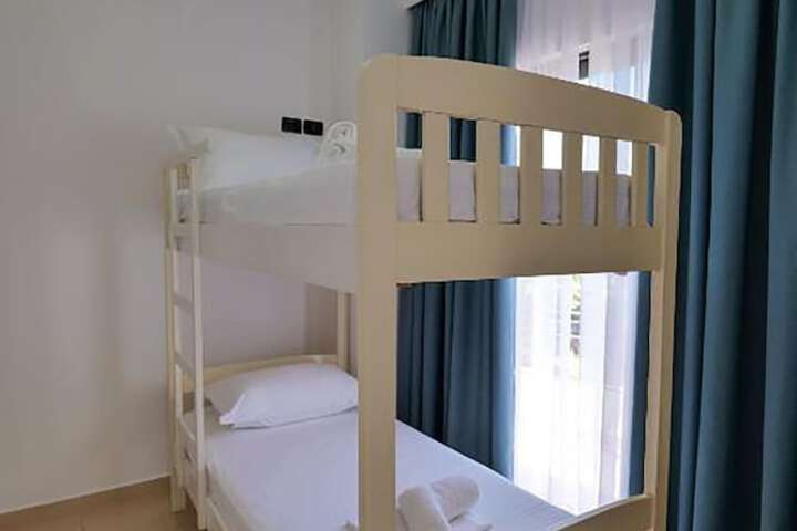 Room 17 of 57