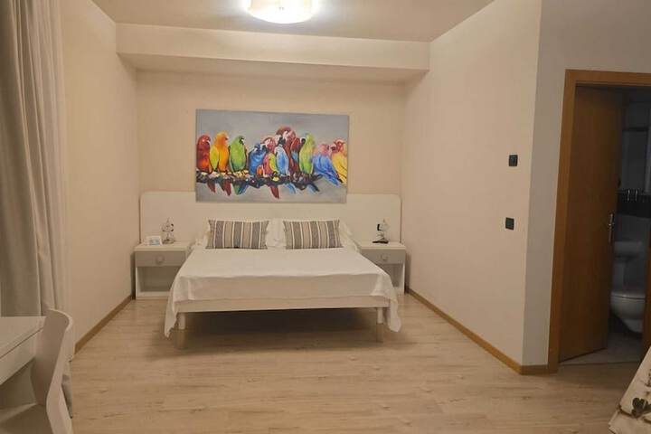 Room 14 of 26