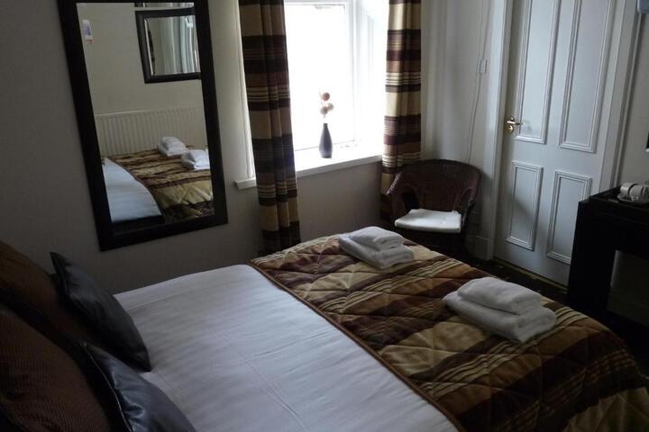 The Spinnaker Hotel
