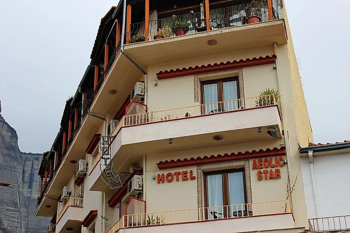 Aeolic Star Hotel