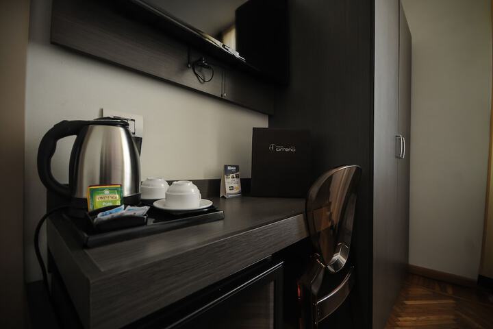 Room 6 of 50