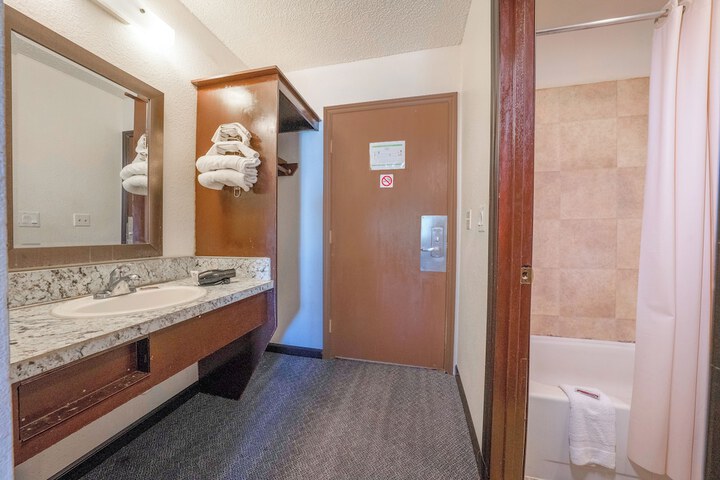 Room 42 of 52