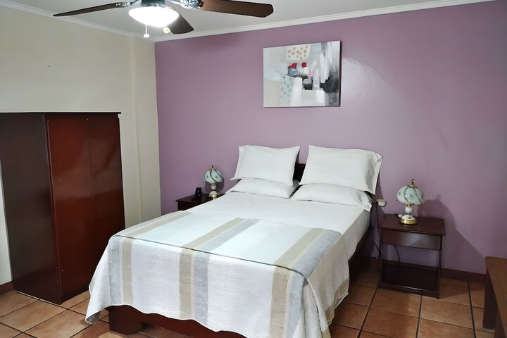 Room 3 of 36