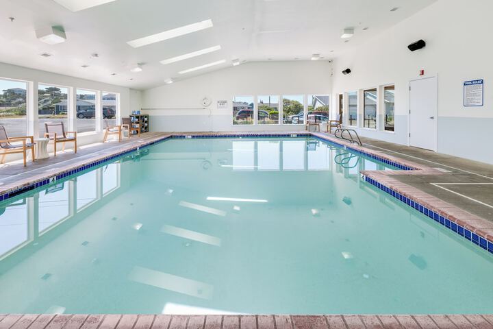 Pool 142 of 220