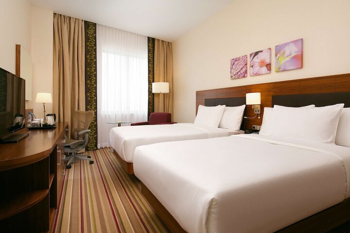 Room 21 of 92