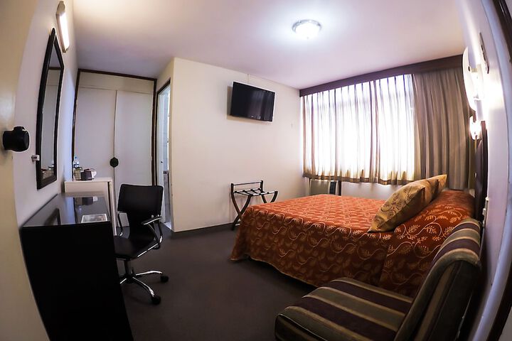 Room 29 of 55
