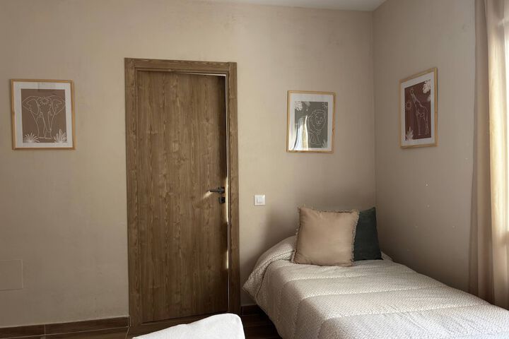 Room 17 of 108