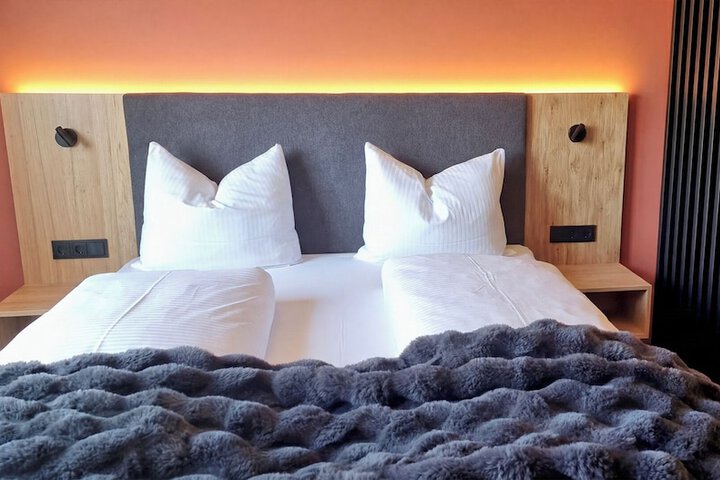 Room 15 of 70