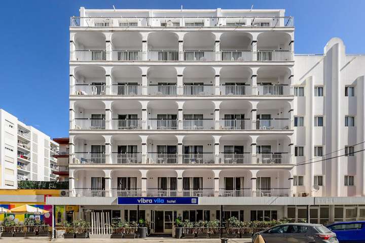 Exterior Photo