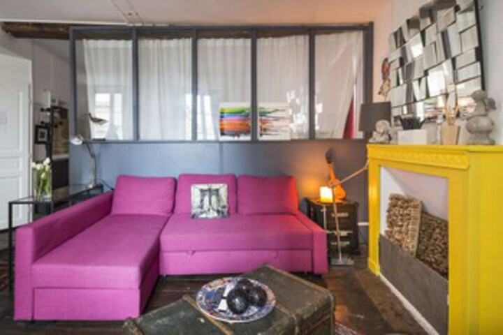 Room 12 of 27