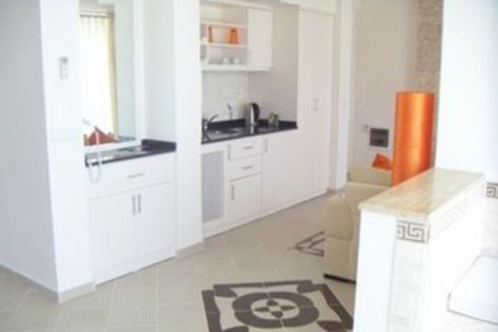 Room 13 of 26