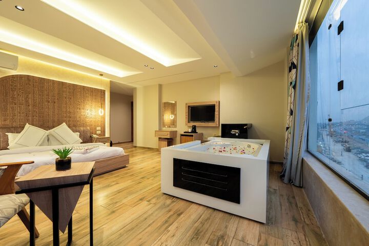 Room 48 of 109
