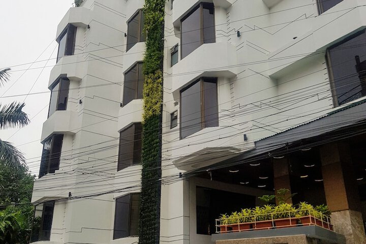 Hotel 76 of 78