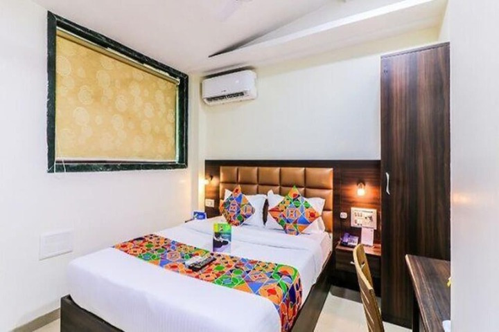 Room 8 of 20