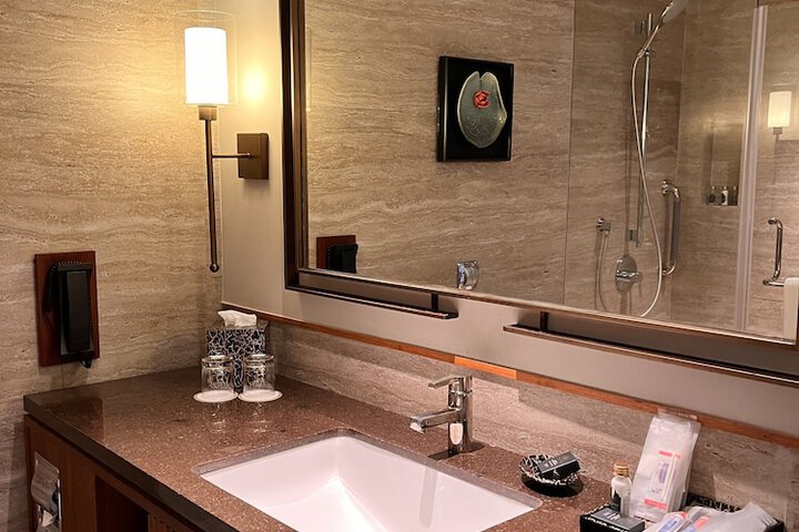 Room 22 of 30
