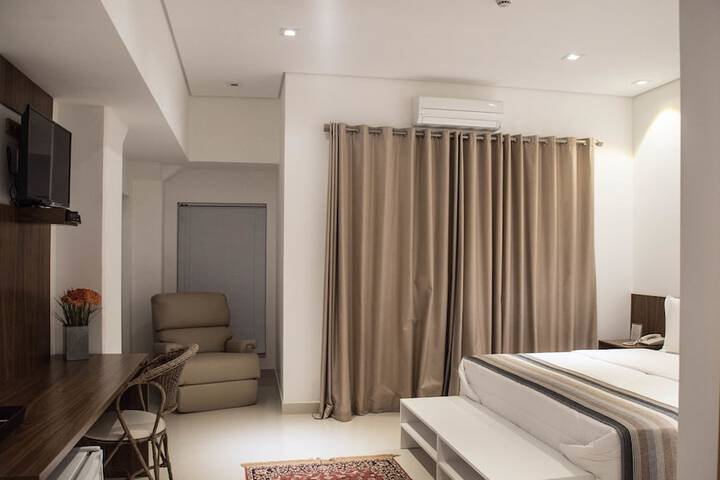Room 6 of 57