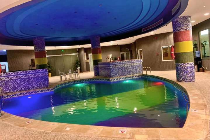 Pool 38 of 45