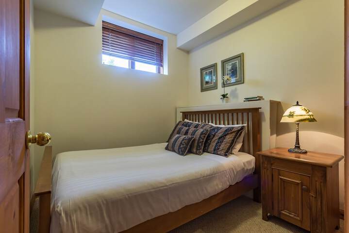 Room 2 of 45