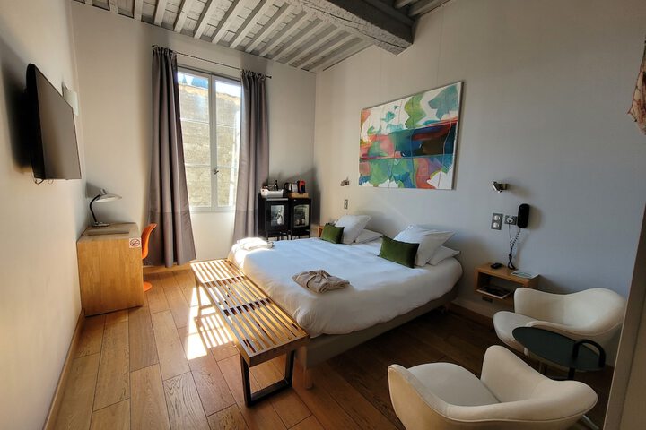 Room 74 of 209
