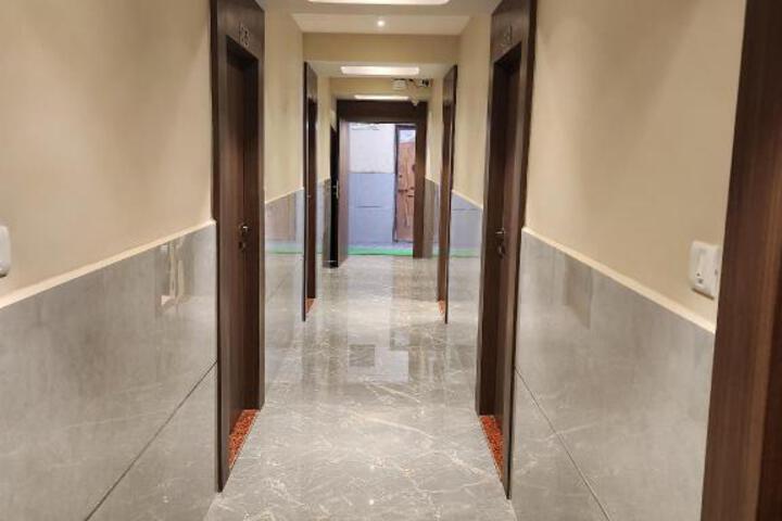 Hotel Yatri Inn
