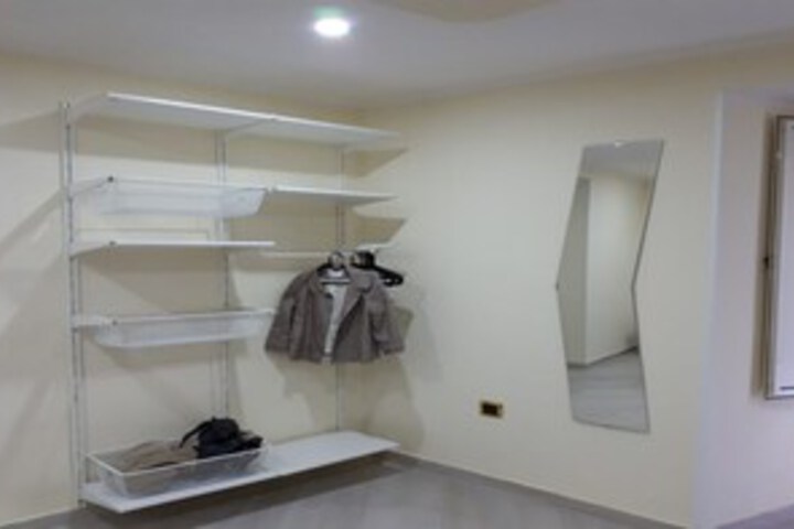 Room 16 of 16