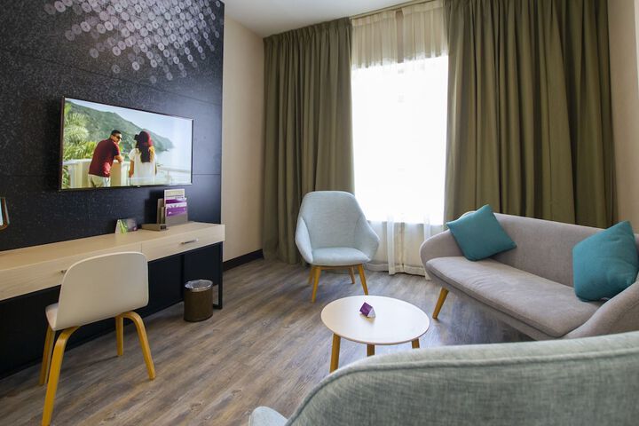 Room 17 of 43