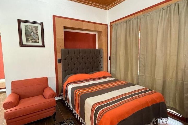 Room 18 of 32