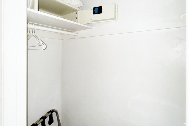 Room 38 of 56