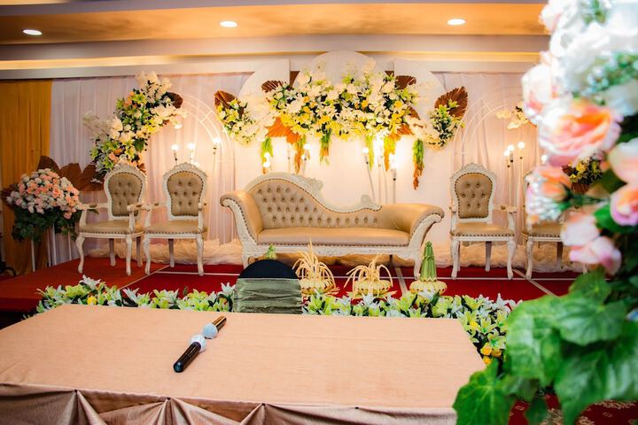 Wedding/Banquet 31 of 48