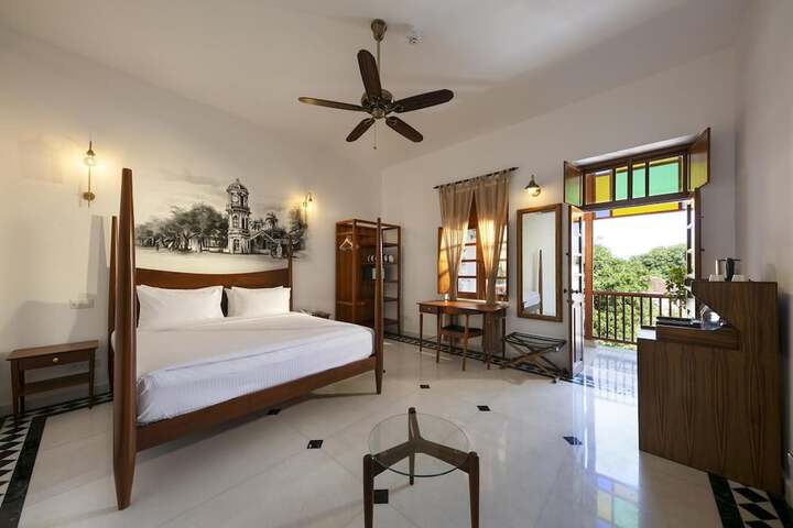 Room 5 of 26