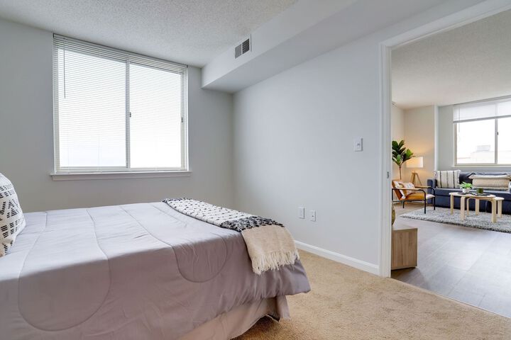 Room 181 of 195