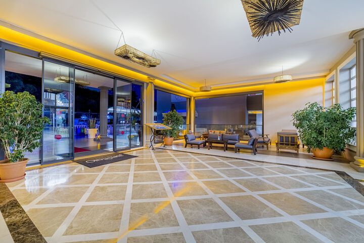Hotel 89 of 114