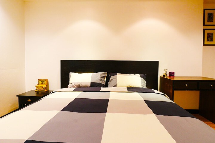 Room 2 of 46
