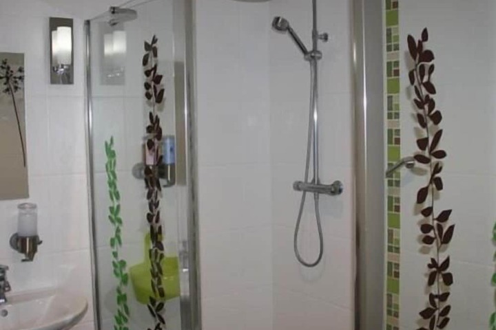 Room 20 of 47