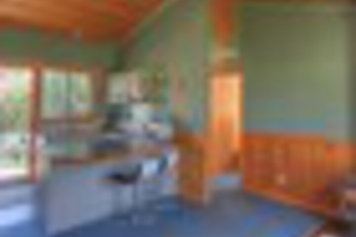 Room 83 of 195