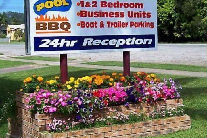 Property Grounds 32 of 41